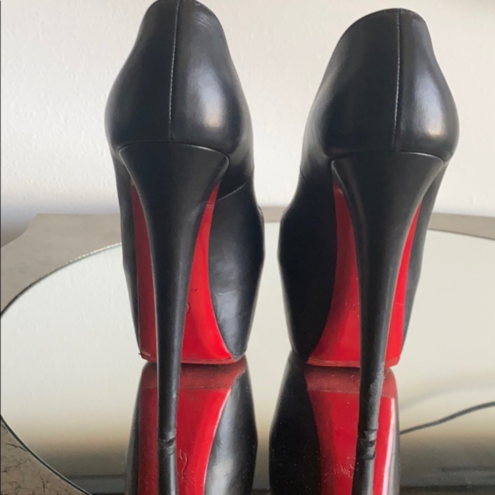 Christian Loubiton highness black heels